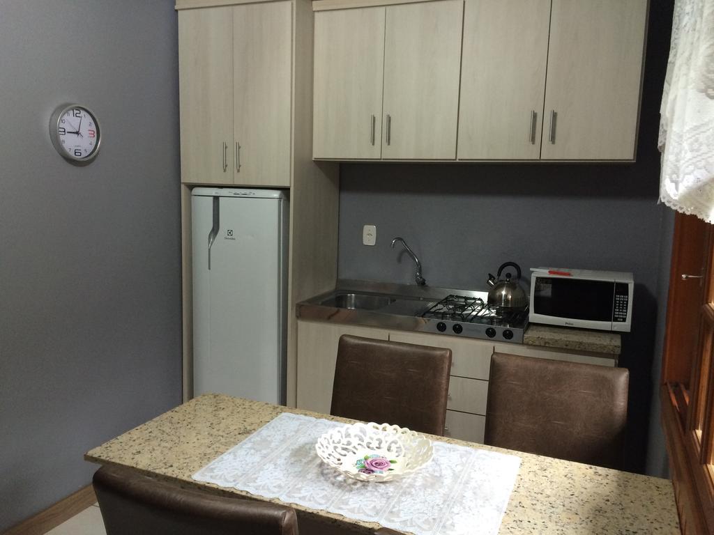 Residencial Quatro Estacoes Appartement Canela Buitenkant foto